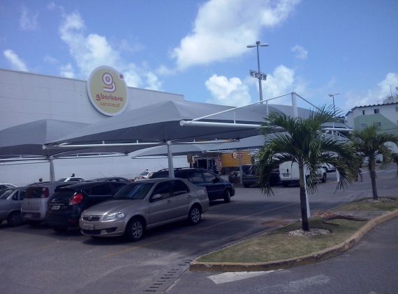 Foto Sombreiro para garagem